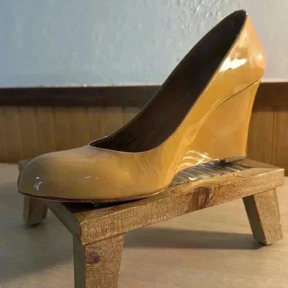 Coach Roni Wedge Patent Leather Tan Heels - Picture 6 of 9